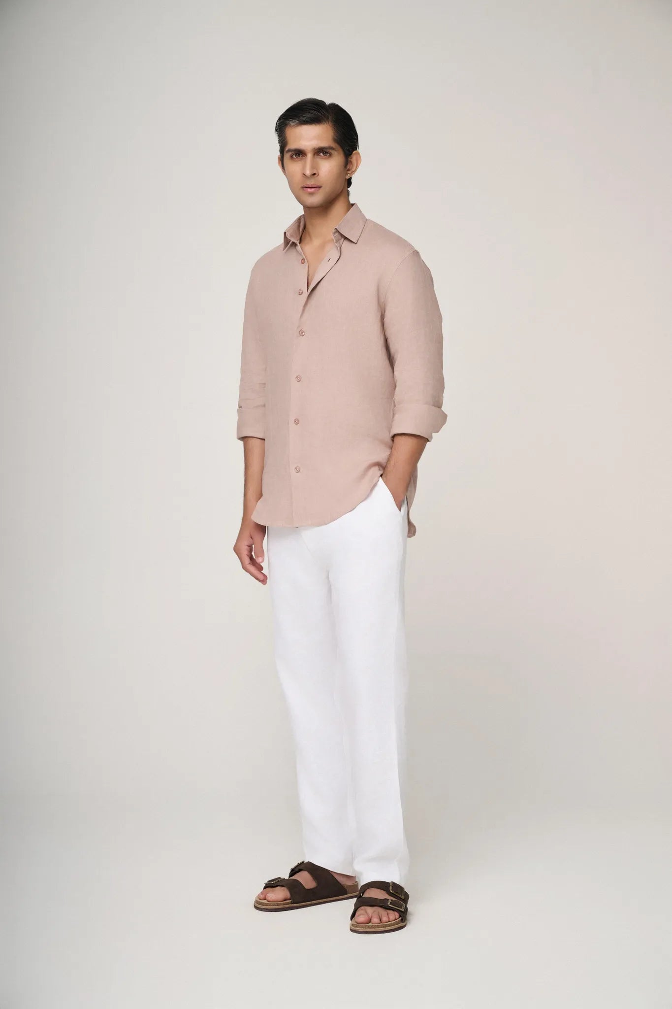 Tailored fit camel linen shirt styled for summer